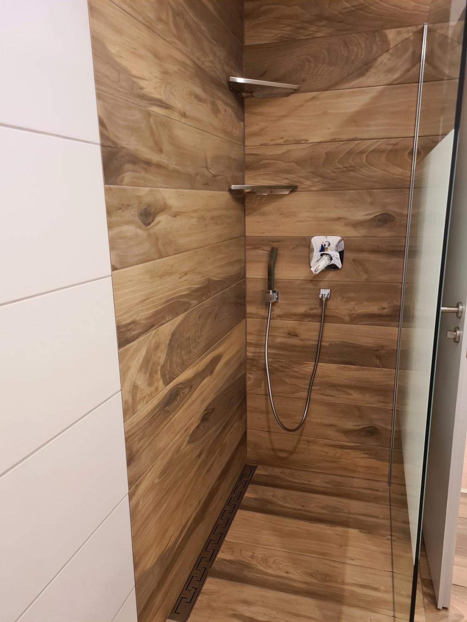 Adria Home Veringenstadt Экстерьер фото